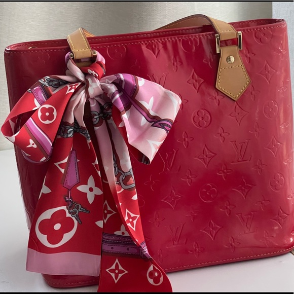 💗Louis Vuitton Houston bag in pretty pink color - Picture 9 of 15